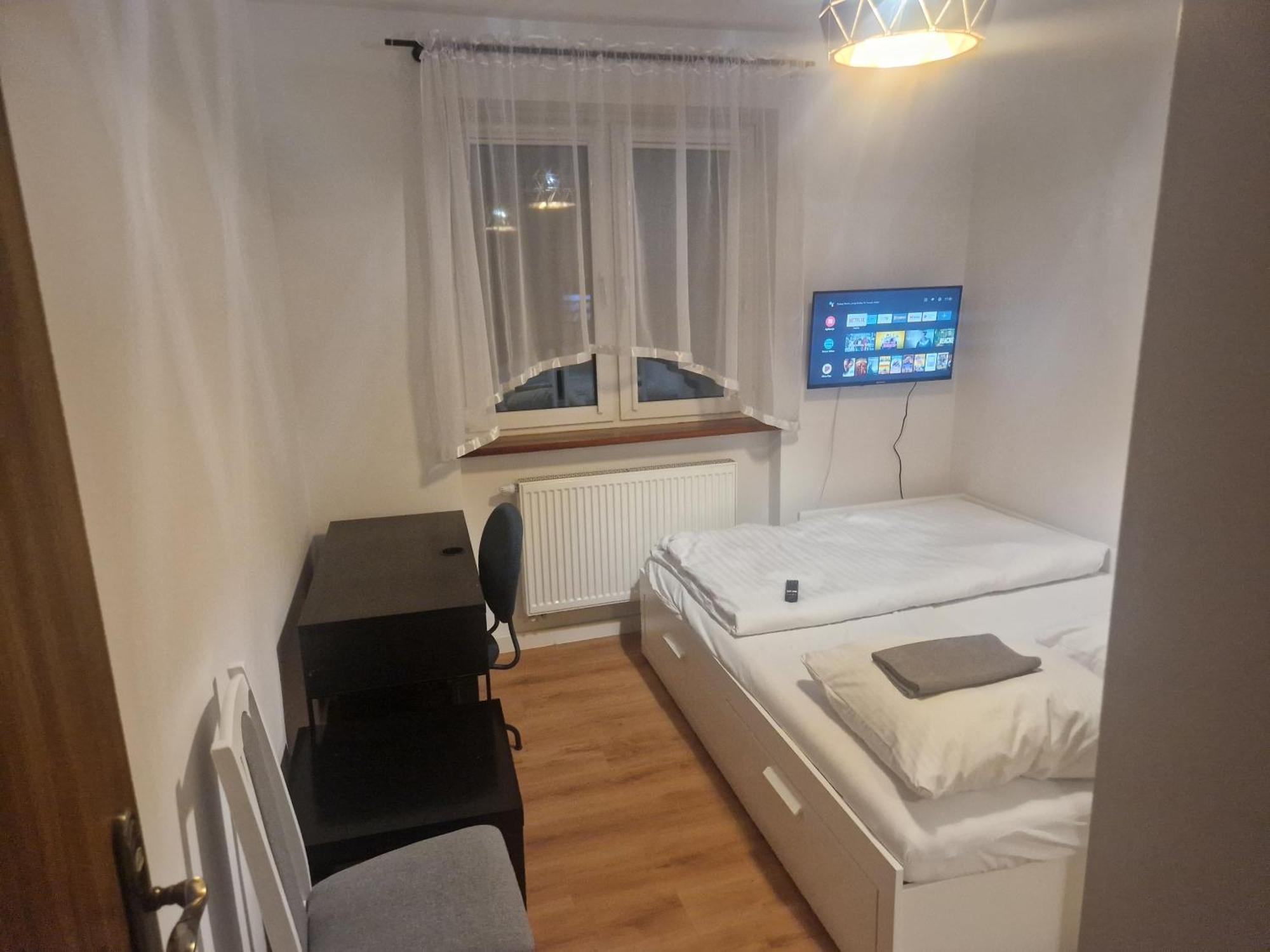 Noclegi Budomas Budget Wroclaw-Szymanow Freeparking Smarttv Esterno foto